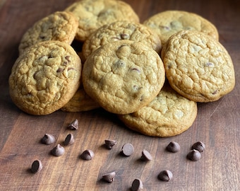 Chocolate Chip Cookies/Soft and chewy/Bakery style/Cookie box/