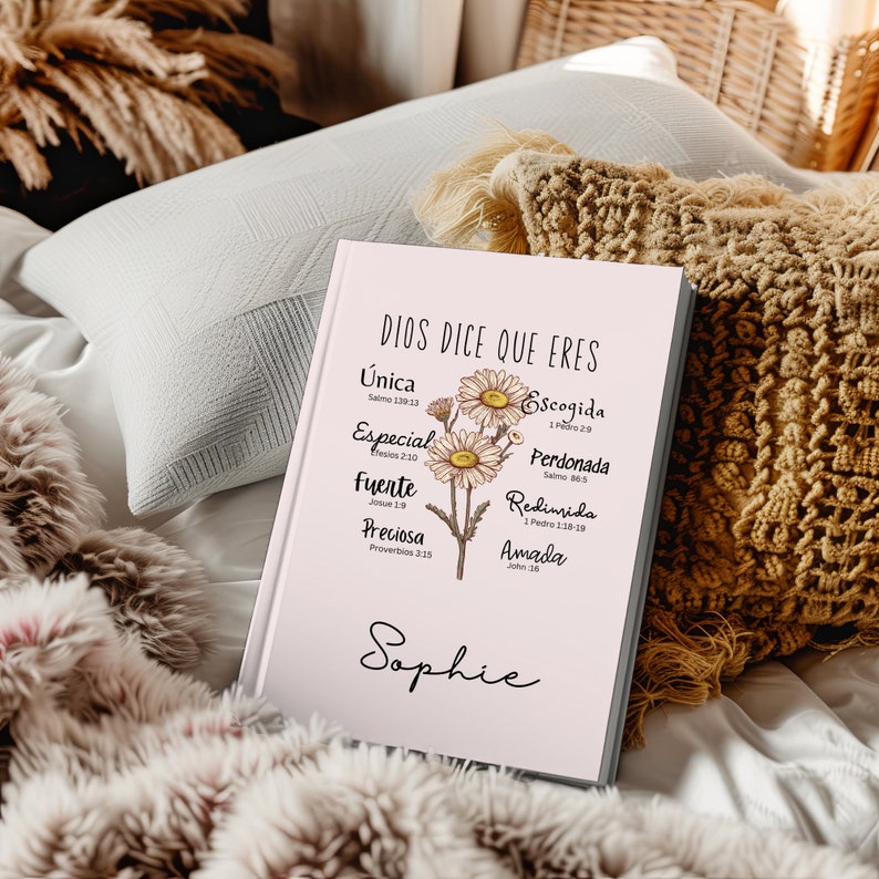 Cumpleaños Mama Birth Month Flower Personalized Christian journal