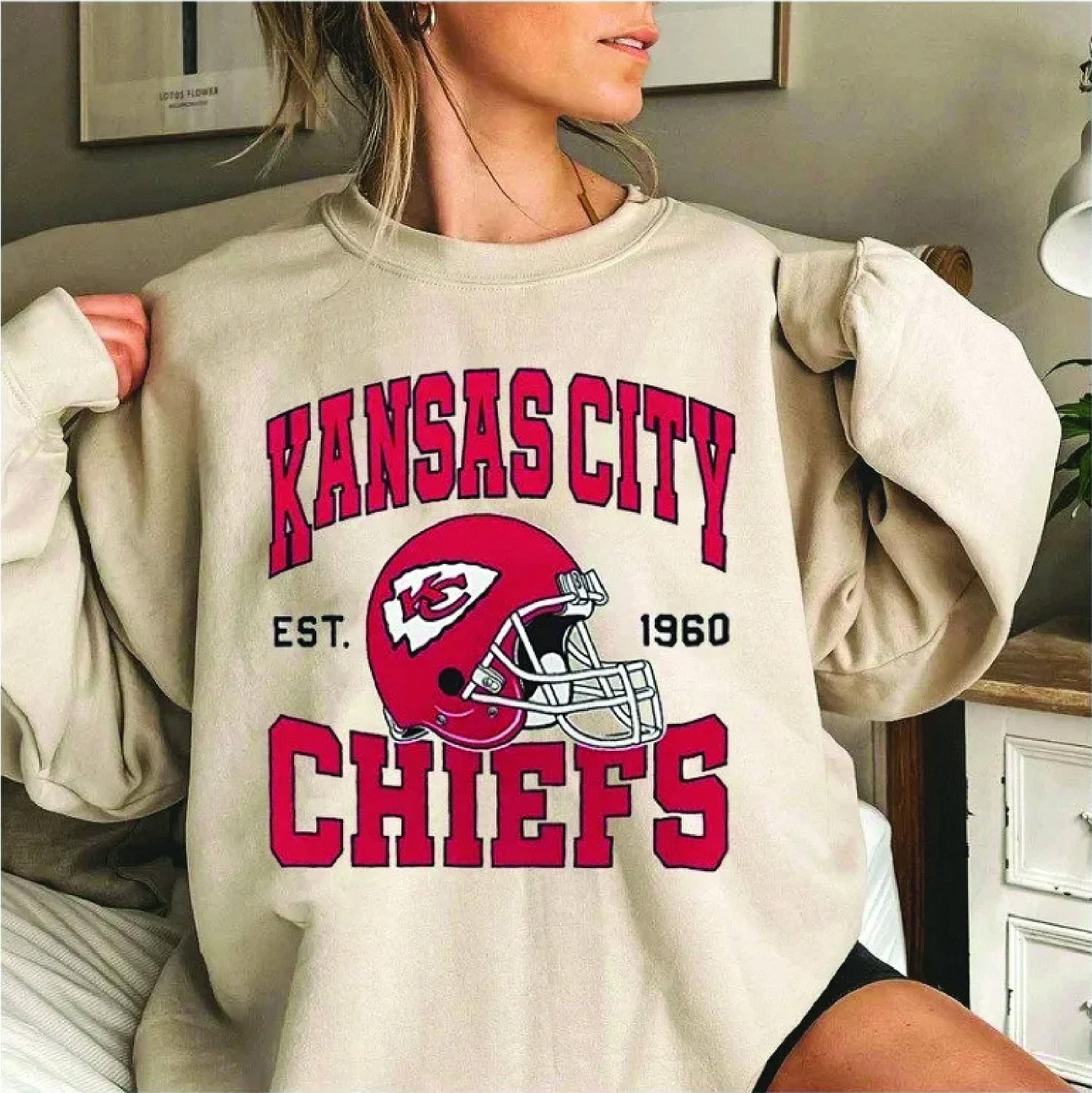 Women's Kansas City Chiefs New Era Harvey Hoodie Medium Red
