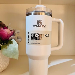 NEW HARD TO FIND Stanley Adventure Quencher Tumbler TARGET EXCLUSIVE White  40oz
