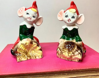 Vintage Ceramic Elf on a Log | Elf Salt and Pepper Shakers | Vintage S+P | Christmas Decorations | Vintage Christmas | Christmas Elf | PAIR