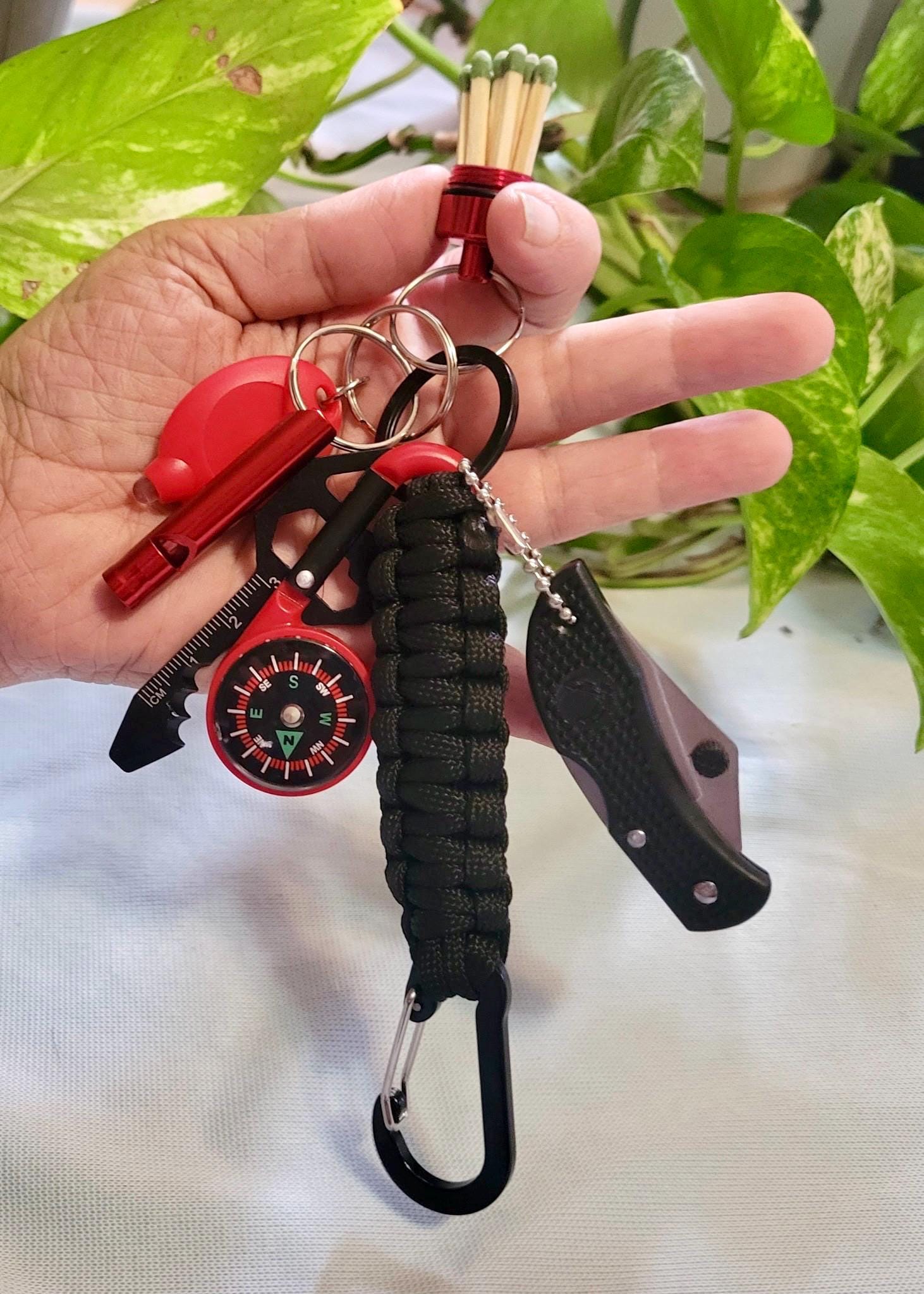 Survival Keychain Set, Mini Emergency Gear for Scouts, Camping EDC