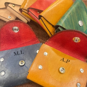 Gepersonaliseerde leren portemonnee, leren etui met kaarthouder, volnerf handgemaakt minimalistisch, steekloos modern ontwerp, slanke unisex-kaartportemonnee