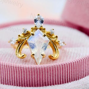 Förlovningsring med drakemånesten: Drakring i 925 sterlingsilver