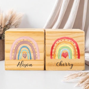 Hucha personalizada para niños, hucha de madera para niños, hucha con nombre arcoíris, hucha para niño, regalo de nacimiento, regalo de cumpleaños para niña, regalo de bautizo