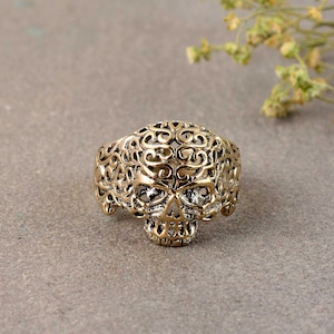 Großer Schädel Ring, Sterling Silber Schädel Schmuck, okkulter Schmuck, Biker Ring, einzigartiges Design Schmuck, Hindu Ring, Geschenk für sie, Mutter Geschenk