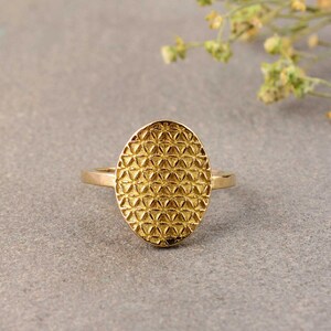 Silver Flower filigree ring, Signet Ring, Sacred Geometry Mandala Spiritual Ring, Dainty Filigree Round Ring, Valentines Day Gift ring