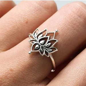Lotus flower sterling silver ring, silver lotus ring, 925 silver ring, promise ring, succulent ring, flower ring silver, succulent jewelry