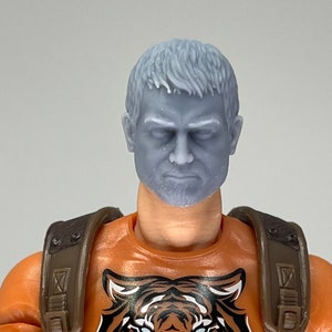1/12 Bespoke Sculpted Head Chris Redfield RE8 Village