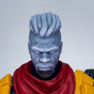 Tête sculptée sur mesure au 1/12 Future Mutant Cop