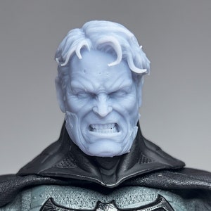 1/12 Bespoke Sculpted Head Bat Hero Bruce Mezco