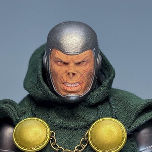 1/12 bemalter Doom