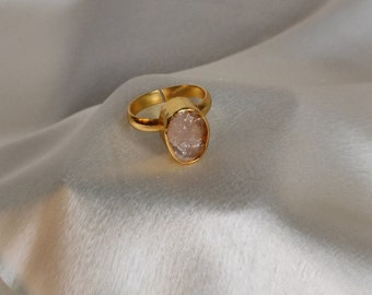 Dainty Stone Finger Ring, Tiny Stone Ring Raw Crystal Ring Birthstone Ring, Gift for Girlfriend Best Friend Birthstone Jewelry Crystal Ring