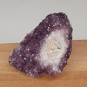 Dazzling Turkish Purple Amythest Stalactite. Purple Amythest. Amythest Stalactite. Turkish Amythest. Crystal Stalactite. Amythest Stalactite