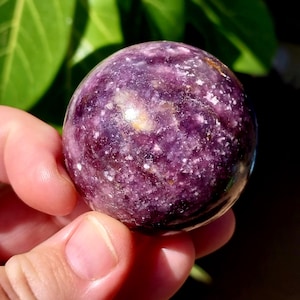 46 mm Amazing Gemmy Purple Mica And Quartz Sphere! Flashy Mica Sphere. Crystal Mica Sphere. Crystal Sphere. Full Flash Mica. Purple Mica.