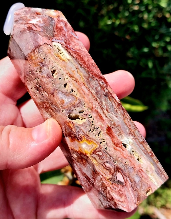 Druzy Agate 　原石　赤箱付き　最終値下げ Tons of Druzy Mexican Crazy Lace Agate Tower. Lace Agate. Crazy