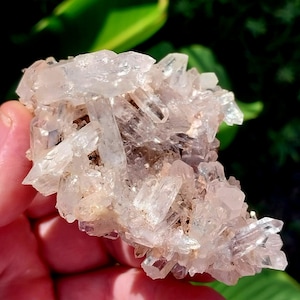 2 Sided Pink Lithium Quartz Specimen! Lithium Quartz. Quartz Cluster. Pink Quartz. Quartz Specimen. Lithium Quartz Specimen. Brazil Quartz.