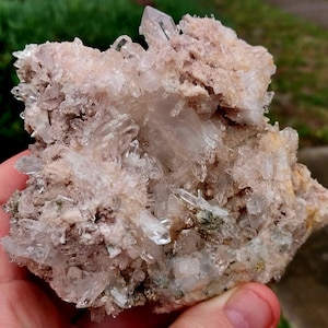 XL Lovely Pink Lithium Quartz Point! Lithium Quartz. Quartz Cluster. Pink Quartz. Quartz Specimen. Lithium Quartz Specimen. Pink Lithium.