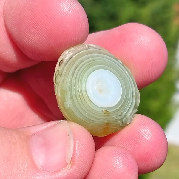 Fantastic Gobi Eye Agate Palmstone! Gobi Eye Agate Stone. Colorful Gobi Eye Agate. Green Gobi Eye Agate. Agate Palmstone. Rare Palmstone.