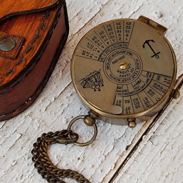 Calendrier personnalisé hors grille, boussole cycle perpétuel 100 ans, cadeau pour toutes les occasions, boussole de travail gravée, cadeaux d'anniversaire.