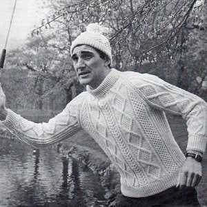 vintage mens aran sweater KNITTING PATTERN pdf mans crew neck traditional cable jumper 38-42inch Aran / Worsted /10ply yarn instant download