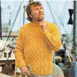 vintage mens aran sweater KNITTING PATTERN pdf mans crew neck traditional cable jumper 38-42inch Aran / Worsted /10ply yarn instant download