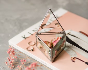 Glass ring box Triangle, wedding ring box, geometric glass ring box, engagement ring box