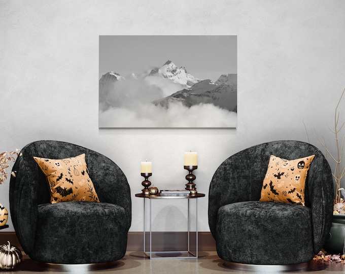 Diamantglasbild Einzigartige Diamantglas-Wandbilder: Majestätisches Bergpanorama im Nebel - Perfekt für Wandekoration