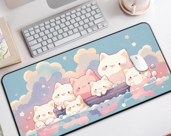 Alfombrilla de escritorio Kawaii Cats Voyage, alfombrilla de ratón grande y adorable con gatos chibi navegando, alfombrilla de escritorio en tonos pastel, ideal para gamers, escritores y para una decoración estética de escritorio.