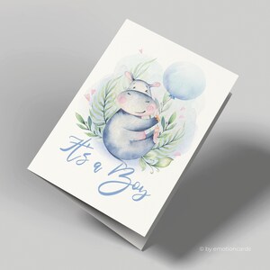 Biglietto d'auguri | Biglietto di nascita | È un maschio | Ippopotamo felice con palloncino | Biglietto di nascita per bambino | Con busta blu | Biglietto pieghevole