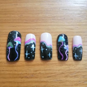 Mushroom inspired press on nails