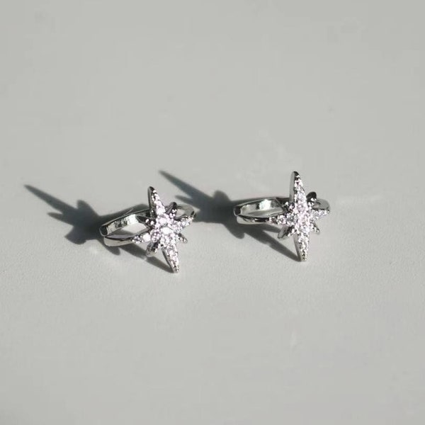 Silver Star Ear Cuffs - Ear Cuff Non Pierced - No Piercing Ear Cuff - Ear Wrap - Ear Cuff Earring - Conch Piercing - Fake Piercing Earring