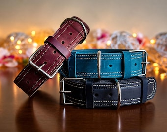 Collar de cuero grueso personalizado para perro, con placa de identificación grabada.