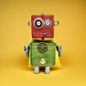 Vernon - Steampunk Superheld Roboter aus Holz (SciFi Fantasy Odd Strange Einzigartig Steam Power Decor Industrial Einzigartig Statue Skulptur Deko)