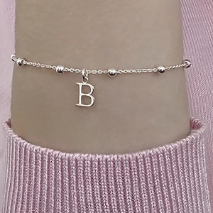 Pulsera con inicial, pulsera con dijes, pulsera satélite, tobillera, plata de ley, pulsera ajustable, pulsera con inicial, personalizada, tobillera