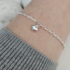 Sterling Silver Small Heart Charm 'Gucci' style chain Bracelet