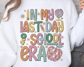End of School Year Teacher Png, Last Day Of School Png, Teacher Summer Png, Summer Vacation Png, Funny Teacher Png, Sublimation Design