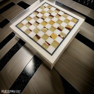Elegant White Marble Chess Set – Handmade Natural Marble Chess Board with Black & White Pieces, Ideal Gift for Chess Lovers
