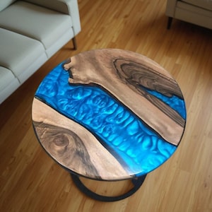 Elegant Blue Epoxy Resin River Coffee Table - Handcrafted Natural Wood Round Side Table, Unique Modern Home Decor, Artistic Resin Table Top