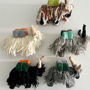 Handmade Felt Himalayan Yaks|Set of 2|Wool Toy| Animal lovers|Gifts| Home Decor