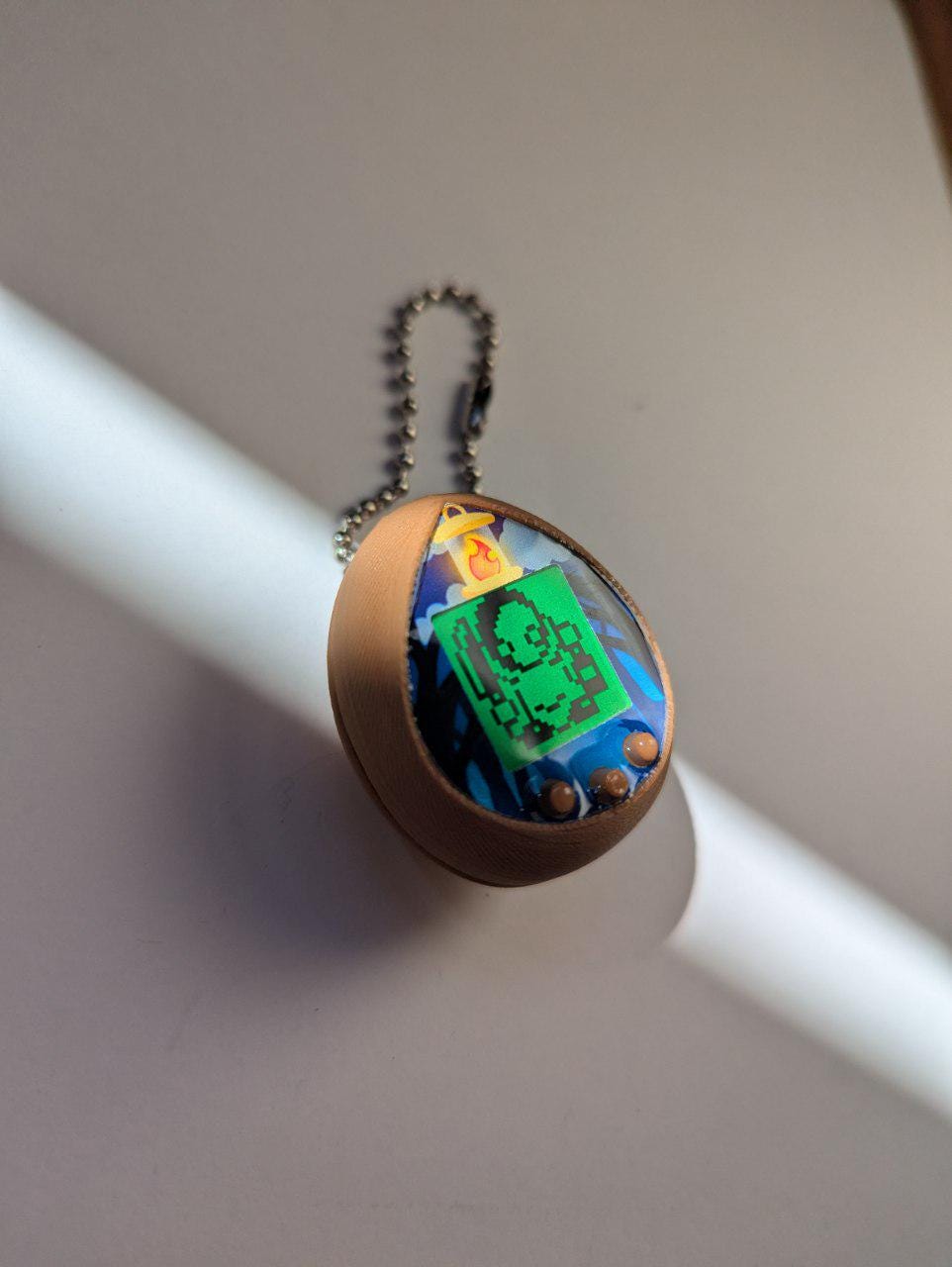 Final Fantasy VII Tamagotchi Keychain - Cloud, Sephiroth, Tifa, Aerith ...