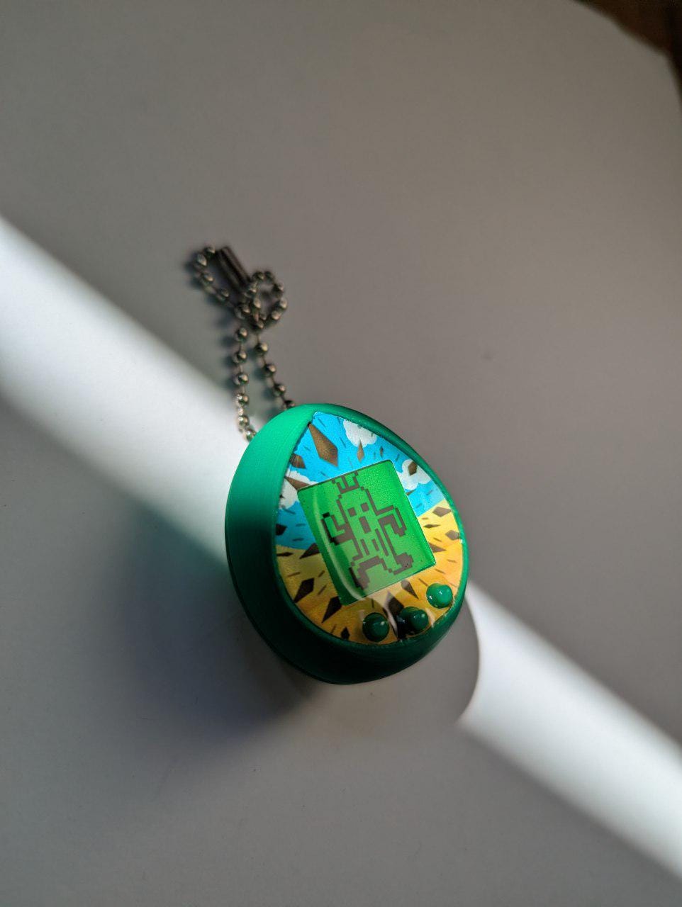 Final Fantasy VII Tamagotchi Keychain - Cloud, Sephiroth, Tifa, Aerith ...