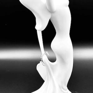 11 Inch Art Nouveau Tall Woman Nude Statue Figurine Italy Vittoria