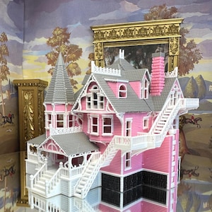 1:48 Puppenhaus Für ein Puppenhaus Coraline&#39;s Pink Place Victorian 1887 OReton Home to Hotel Fantasy 3 Etagen 6 Zimmer Sammlerkunst Rollenspiel