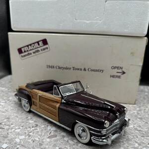 1:24 Vintage Danbury Mint Die Cast 1948 Chrysler Town Car Woody