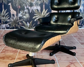 Miniature Dollhouse Decor Replica Eames Herman Miller Mid Century Lounge Chair Ottoman  Simulated Leather Stainless Steel Resin Revolves
