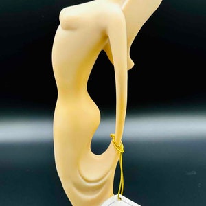 11 Inch Art Nouveau Tall Woman Nude Statue Figurine Italy Vittoria