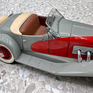 Franklin Mint 1/24 Duesenberg SSJ Speedster 1935 - Gris Et Rouge - Voiture De Collection