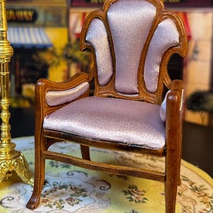 Gaudi chair - Etsy 日本