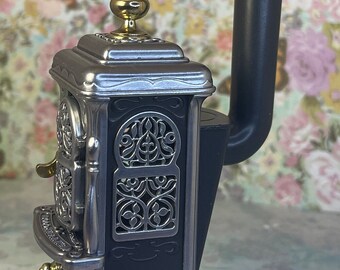 Vintage !990s Miniature Dollhouse Decor Replica German Bodo